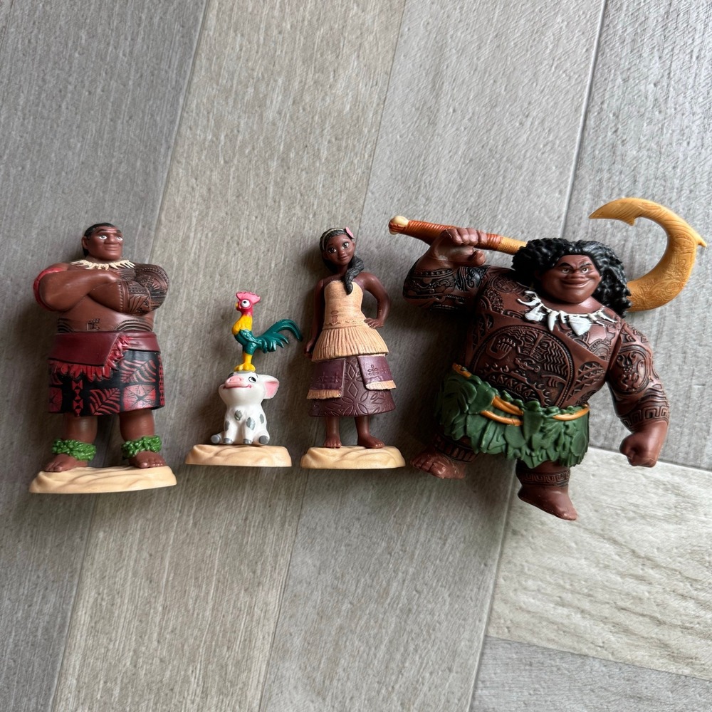 Disney Moana Figurine Set Maui Pua Hei Hei Moana & Chief Tui Figures